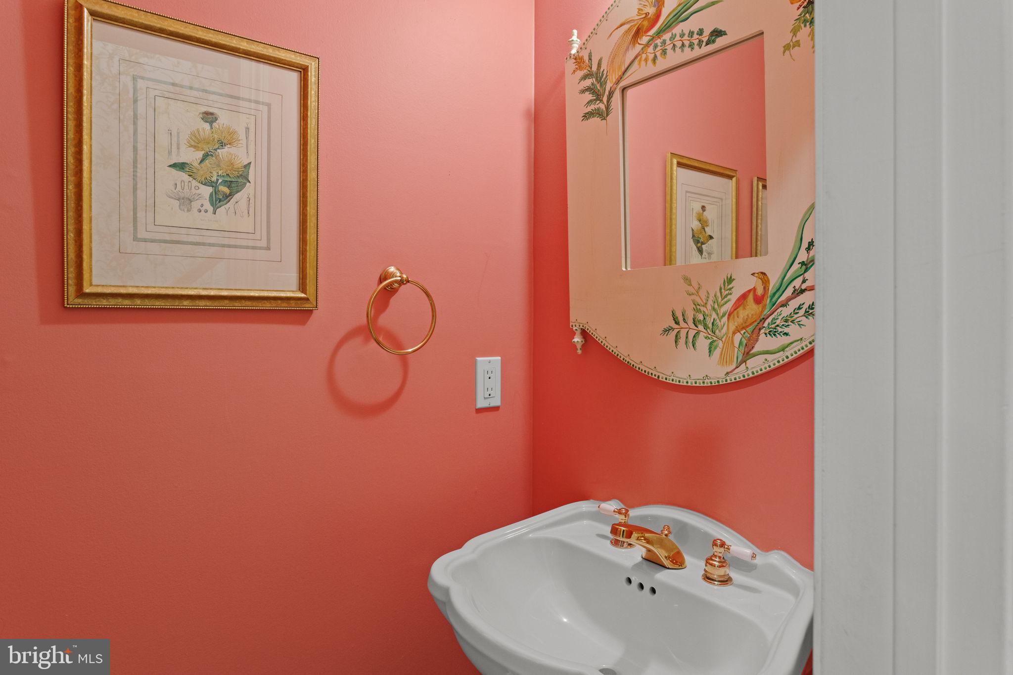 HERITAGE HILLS - Residential