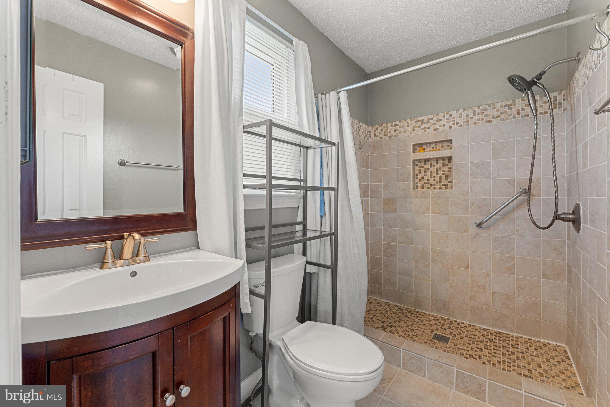 OPEQUON HEIGHTS - Residential