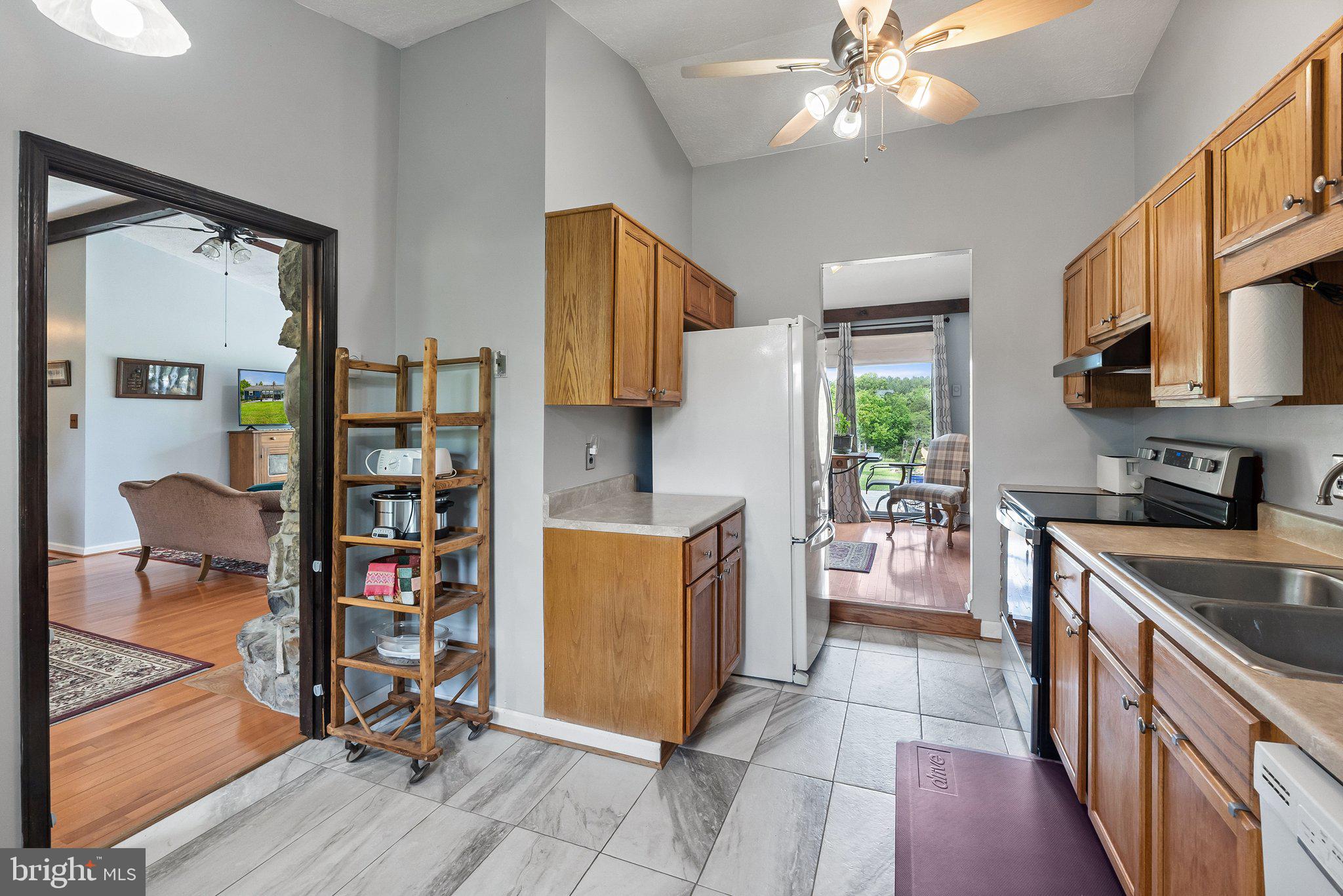 OPEQUON HEIGHTS - Residential