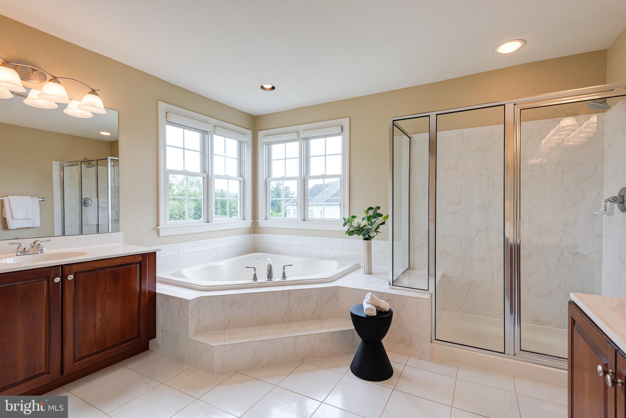 HERITAGE HUNT - Residential