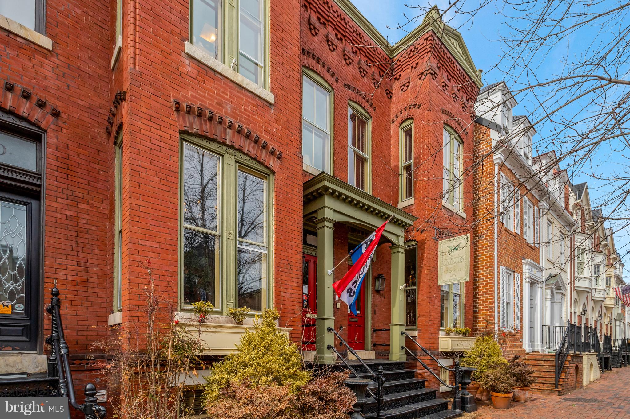 OLD TOWN ALEXANDRIA - Residential