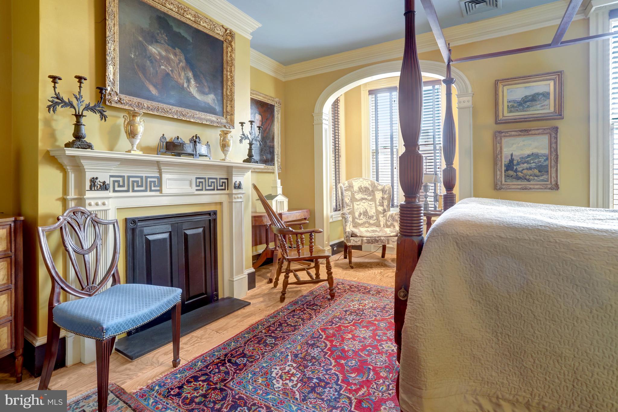 OLD TOWN ALEXANDRIA - Residential