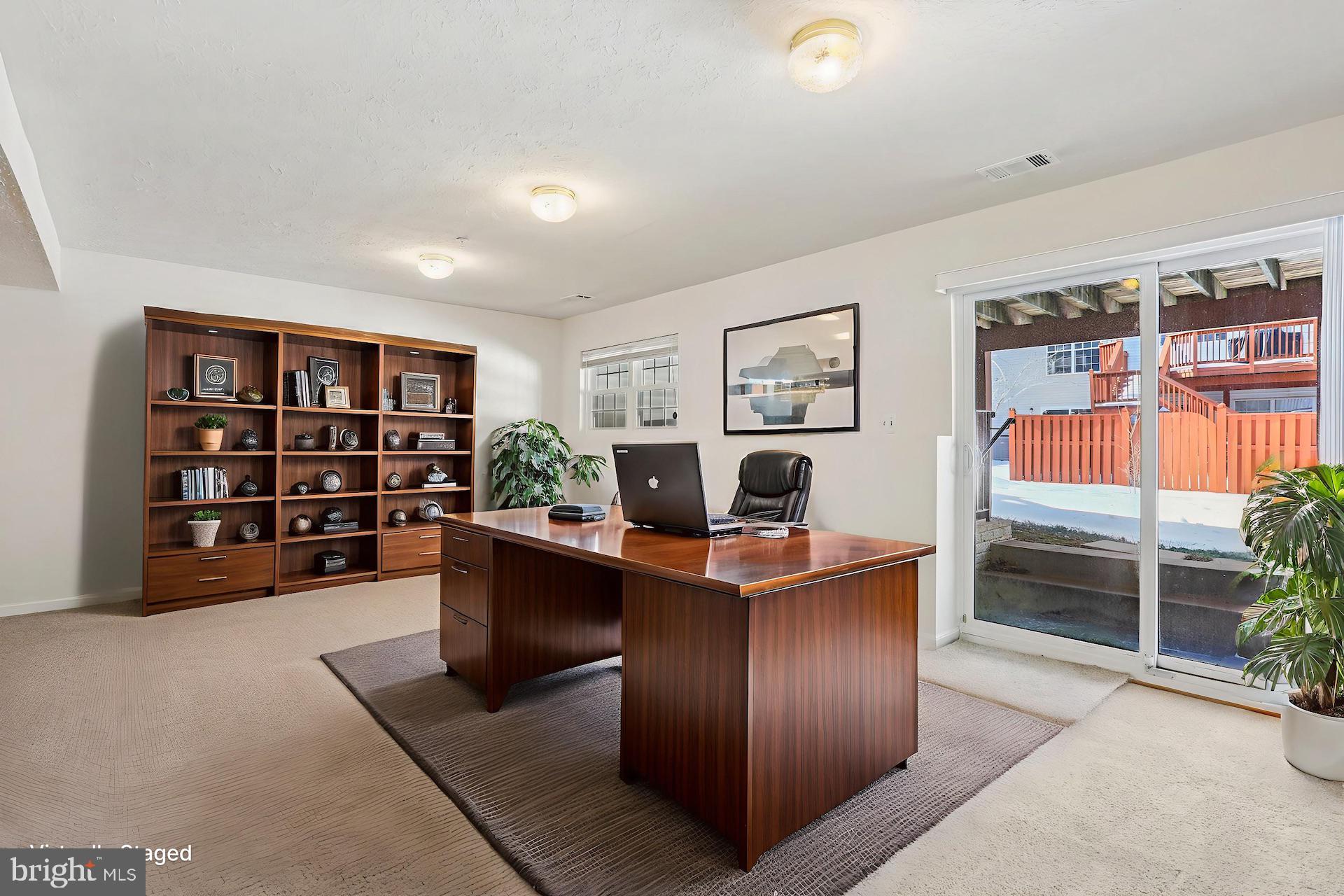 8104 MALLARD SHORE DRIVE