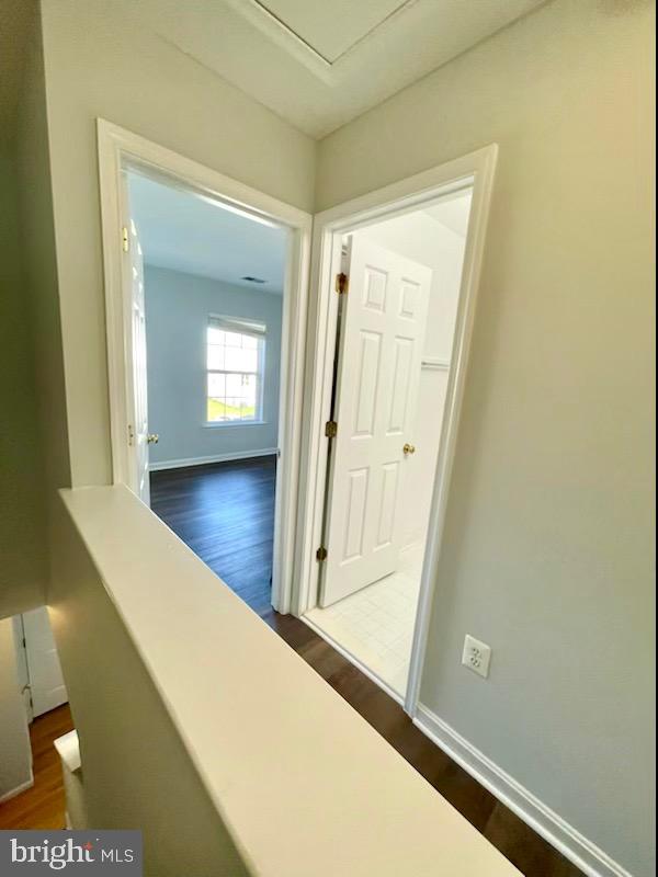 CROSSROADS - Residential Lease