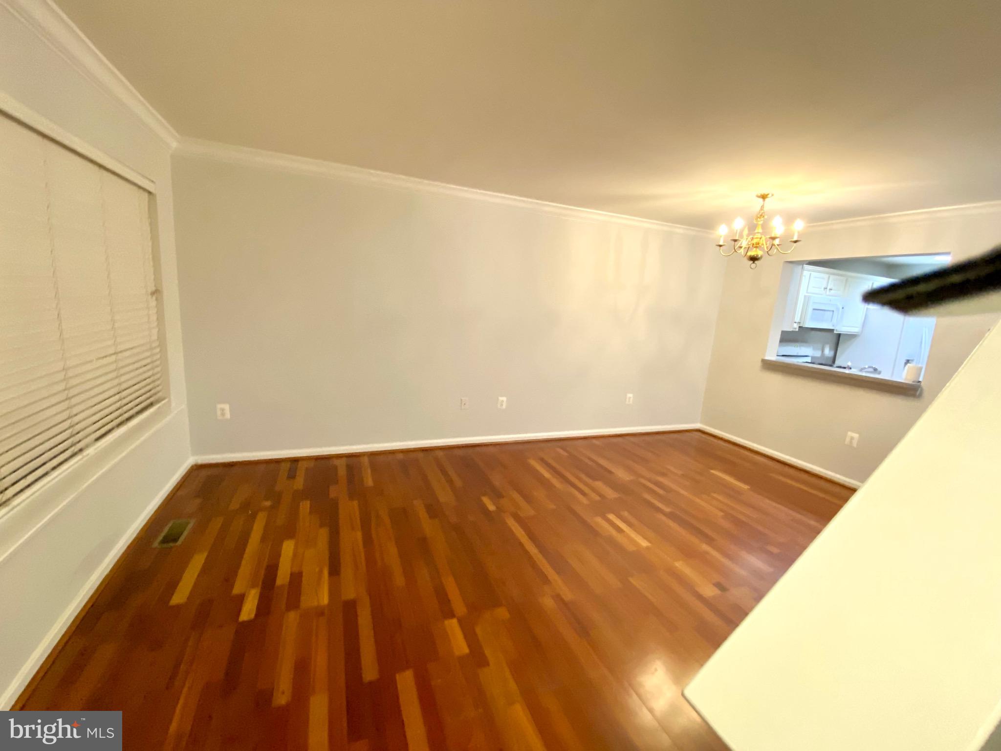 CROSSROADS - Residential Lease