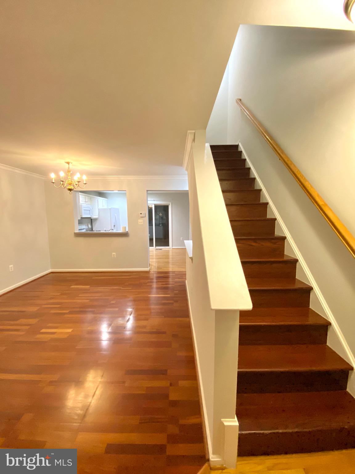 CROSSROADS - Residential Lease