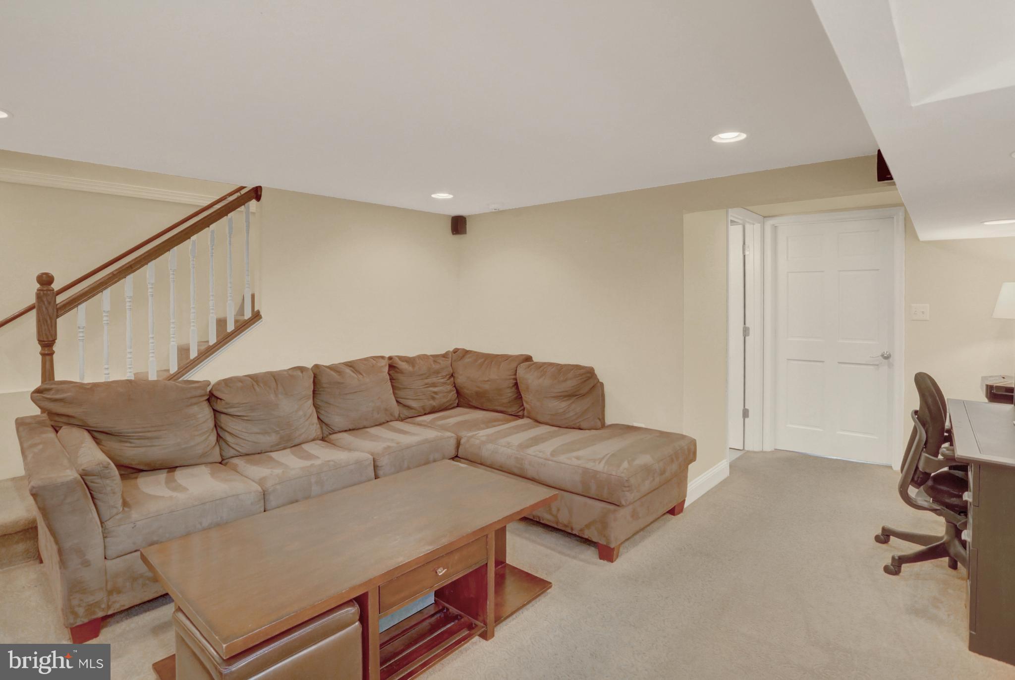 AIGBURTH - Residential