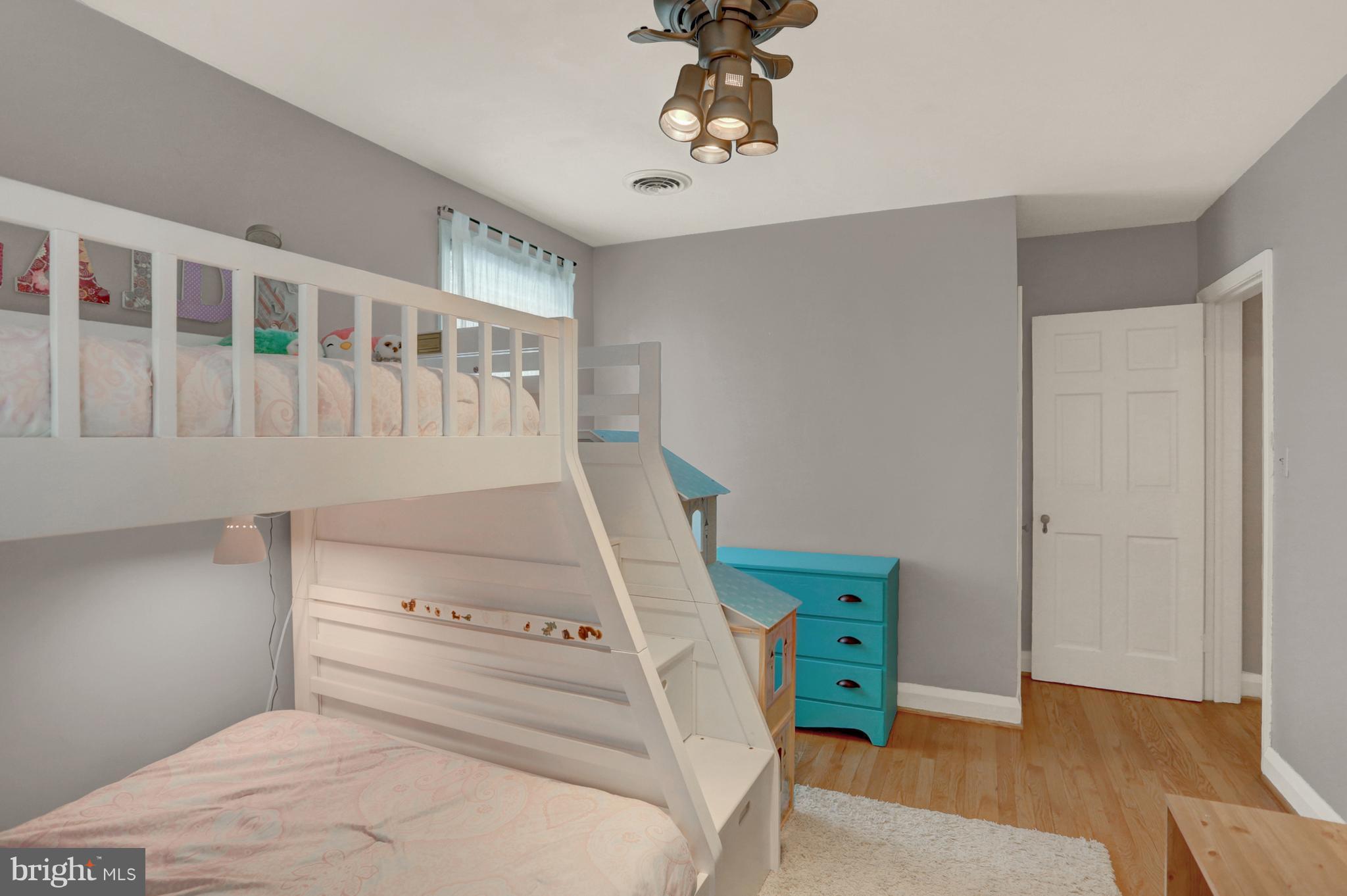 AIGBURTH - Residential