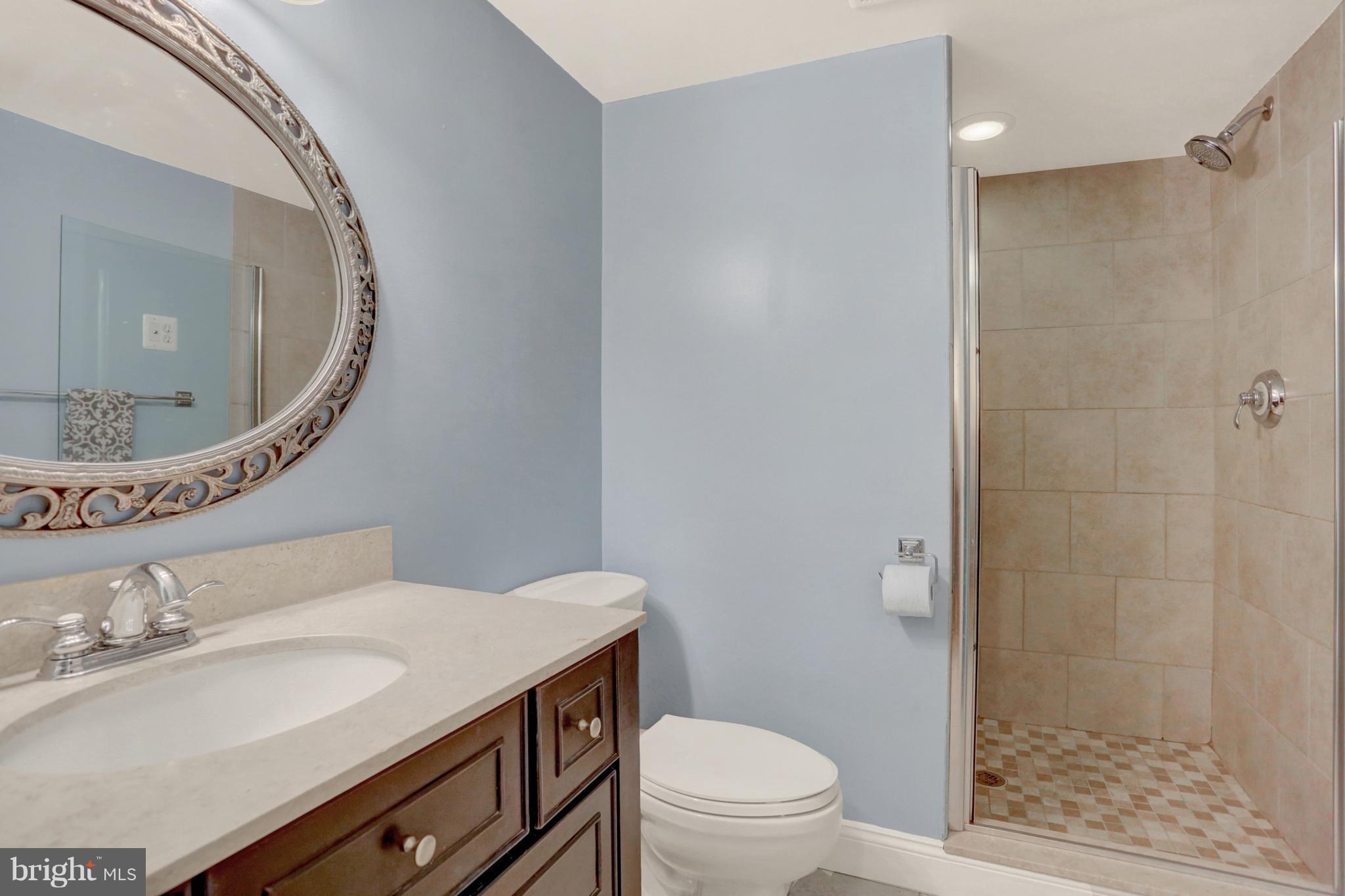 AIGBURTH - Residential