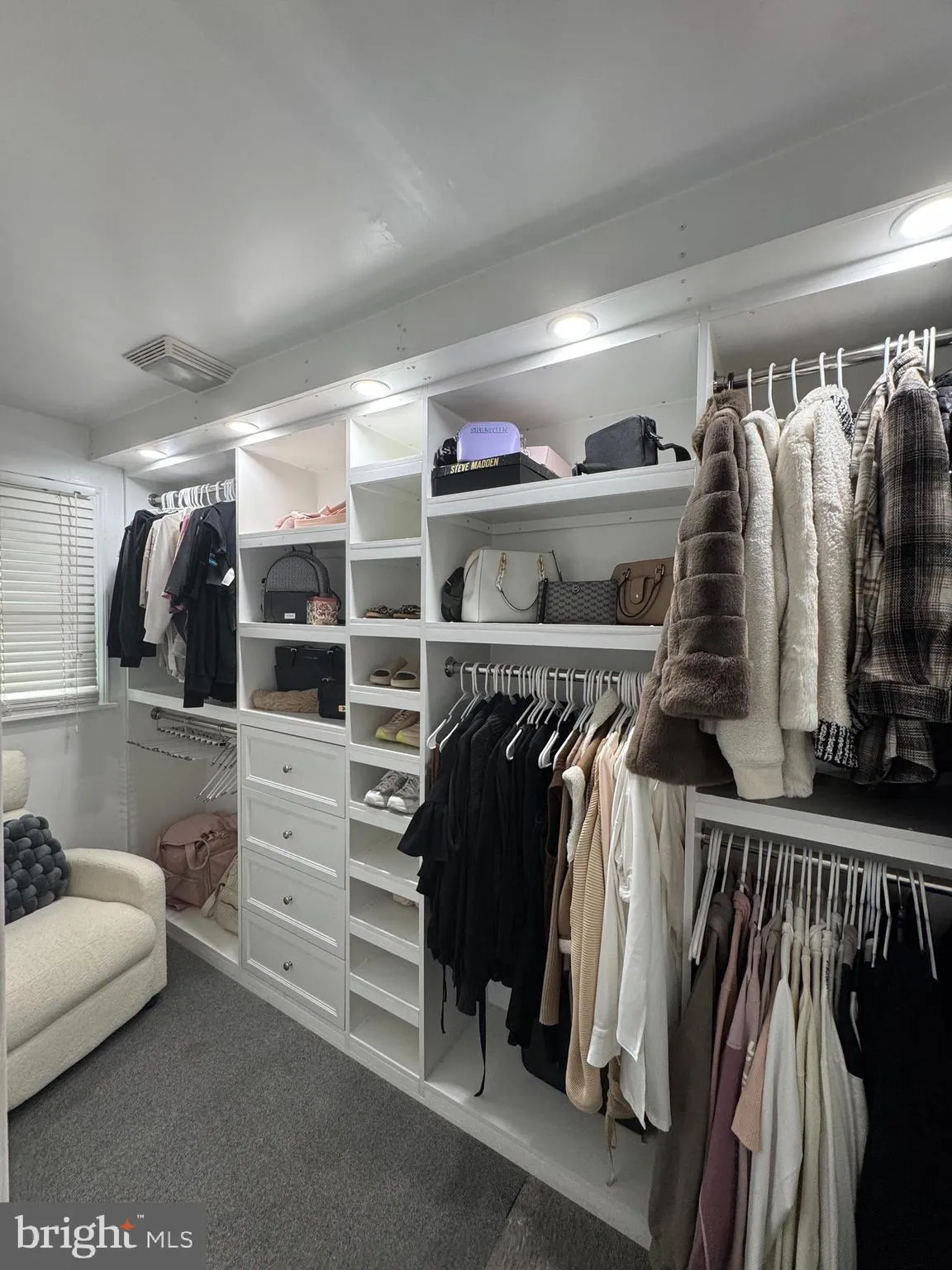 Lincoln University, Pennsylvania 19352, United States, 3 Bedrooms Bedrooms, ,1 BathroomBathrooms,Residential,Pending,216286