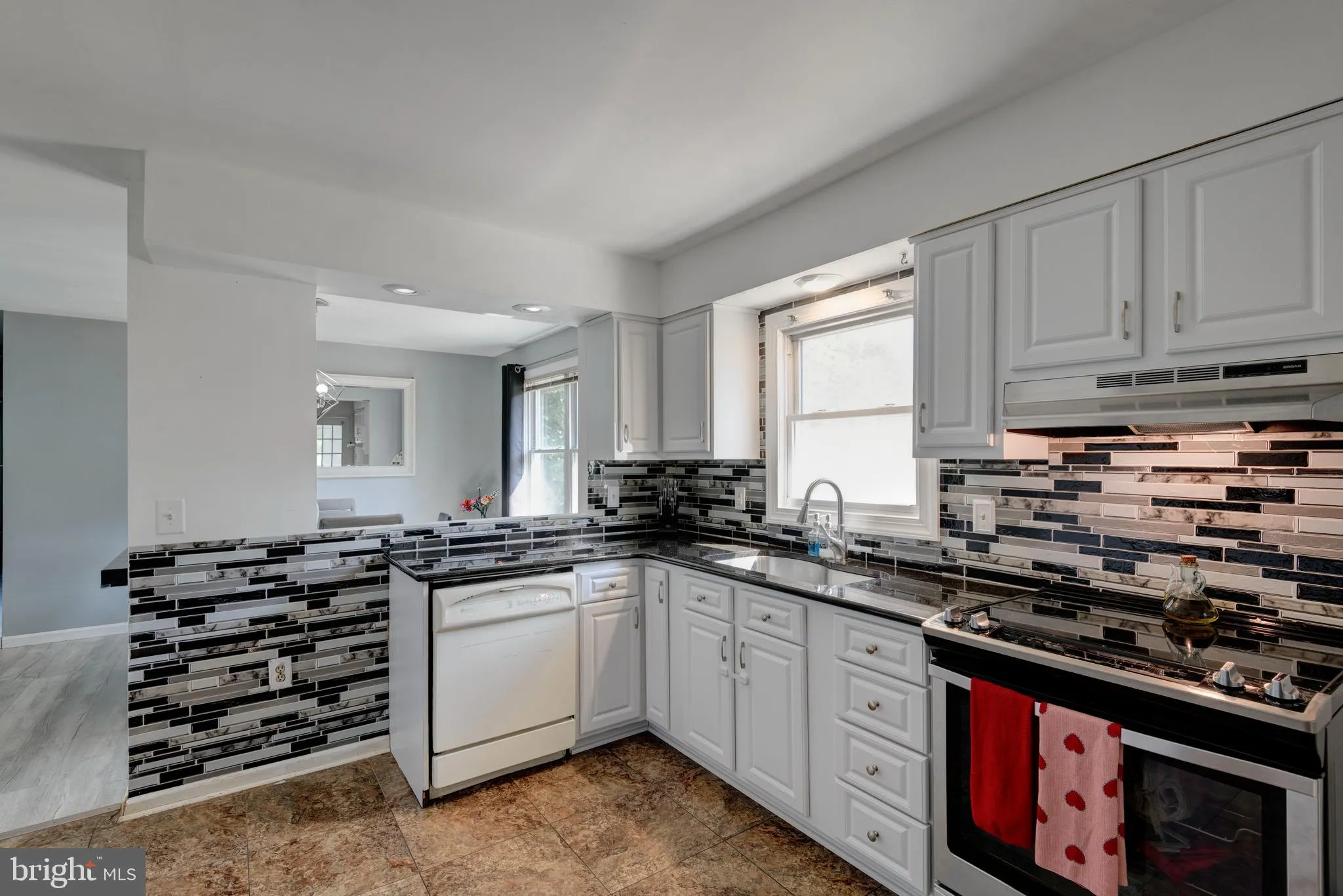 Lincoln University, Pennsylvania 19352, United States, 3 Bedrooms Bedrooms, ,1 BathroomBathrooms,Residential,Pending,216286