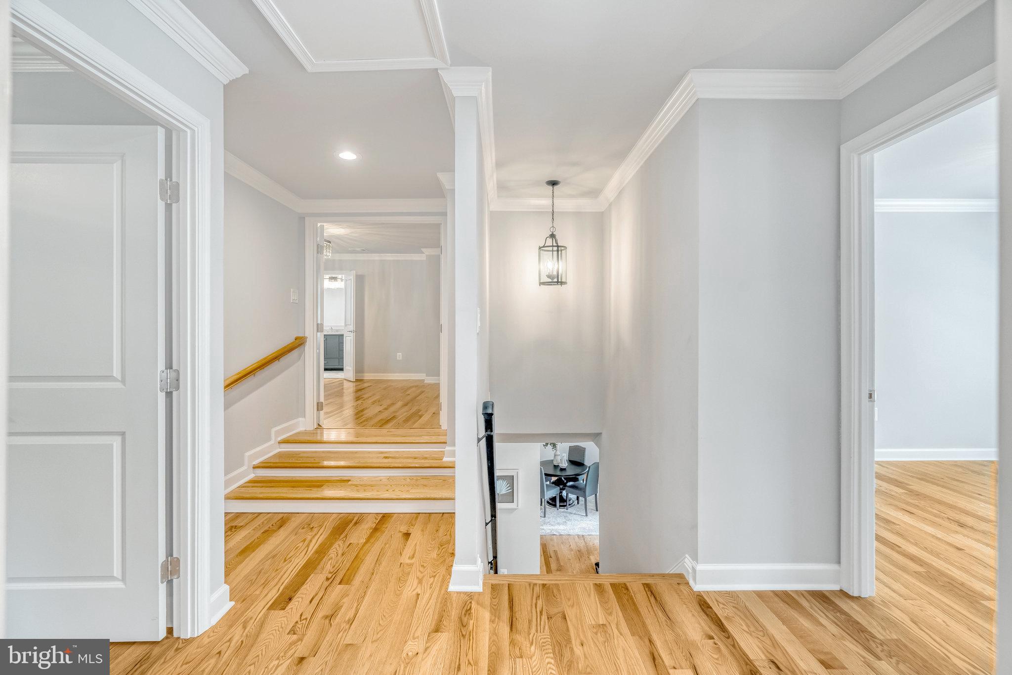 MC LEAN HUNT - Residential