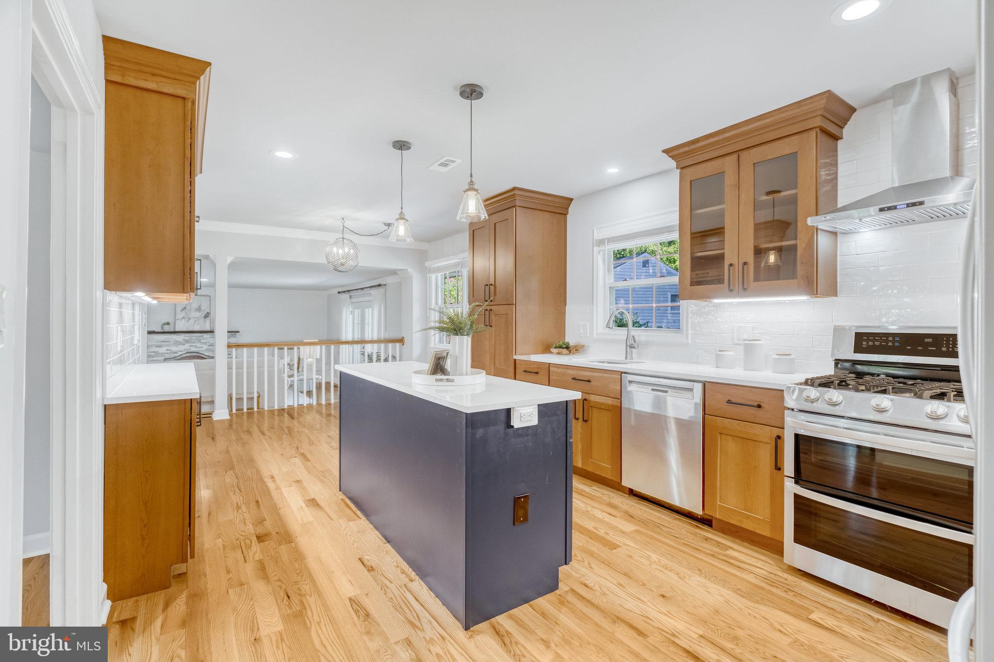 MC LEAN HUNT - Residential