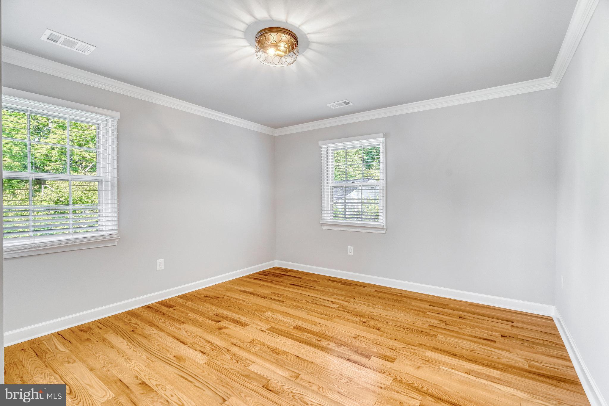 MC LEAN HUNT - Residential