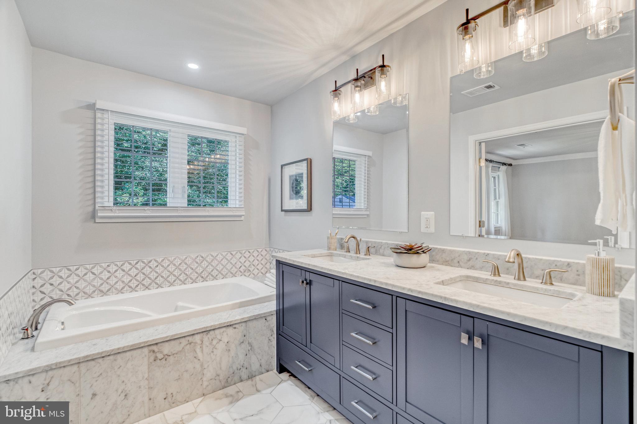 MC LEAN HUNT - Residential