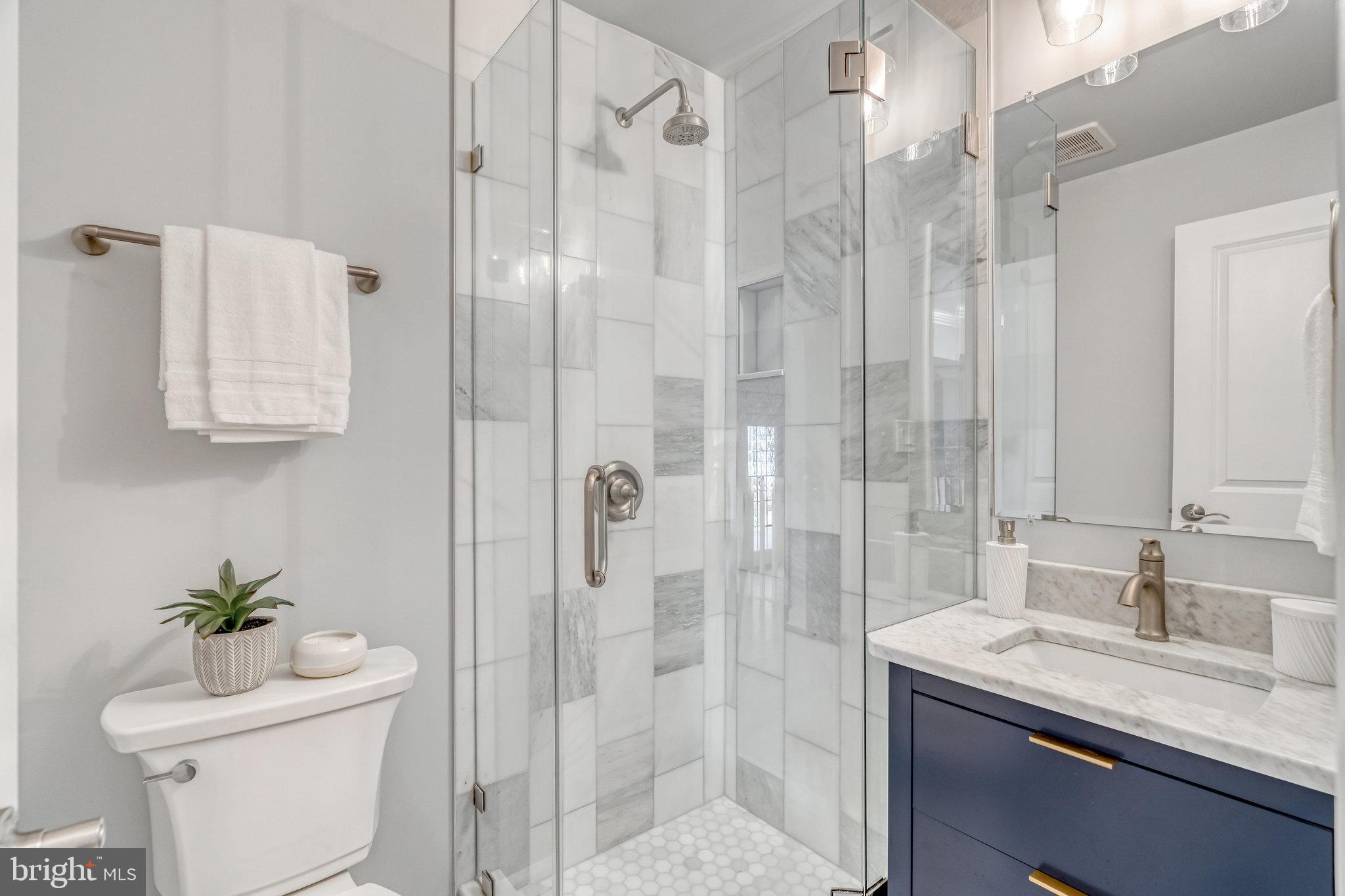 MC LEAN HUNT - Residential