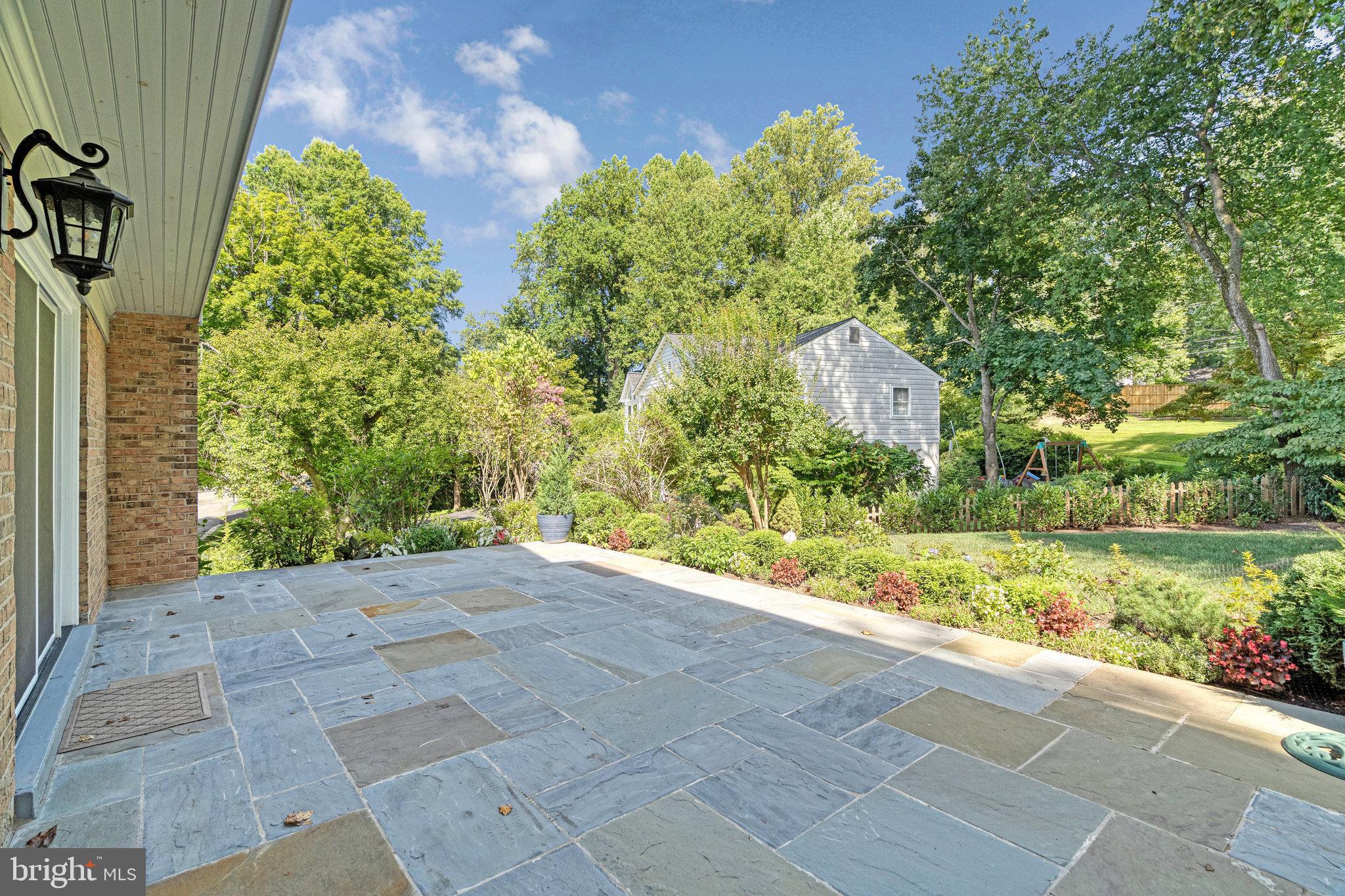 MC LEAN HUNT - Residential