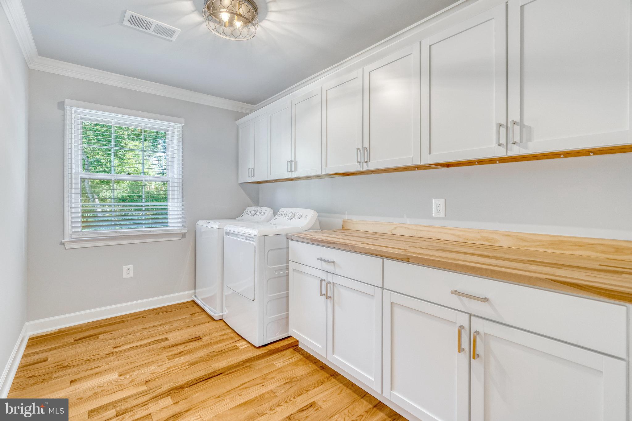 MC LEAN HUNT - Residential