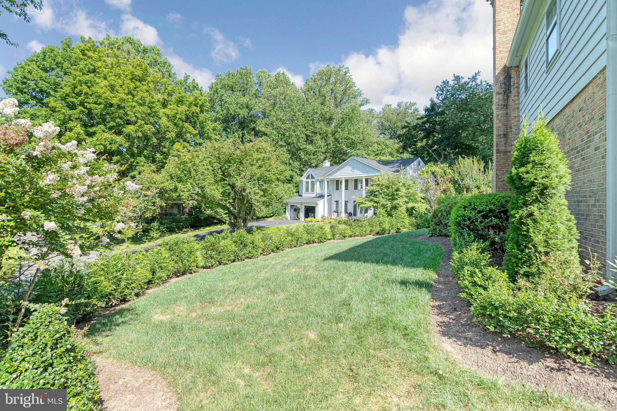 MC LEAN HUNT - Residential