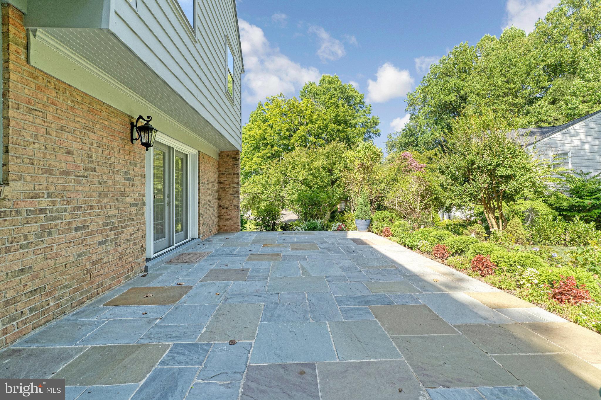 MC LEAN HUNT - Residential