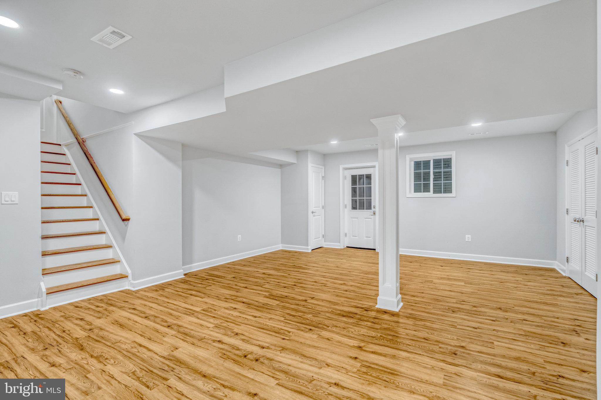 MC LEAN HUNT - Residential