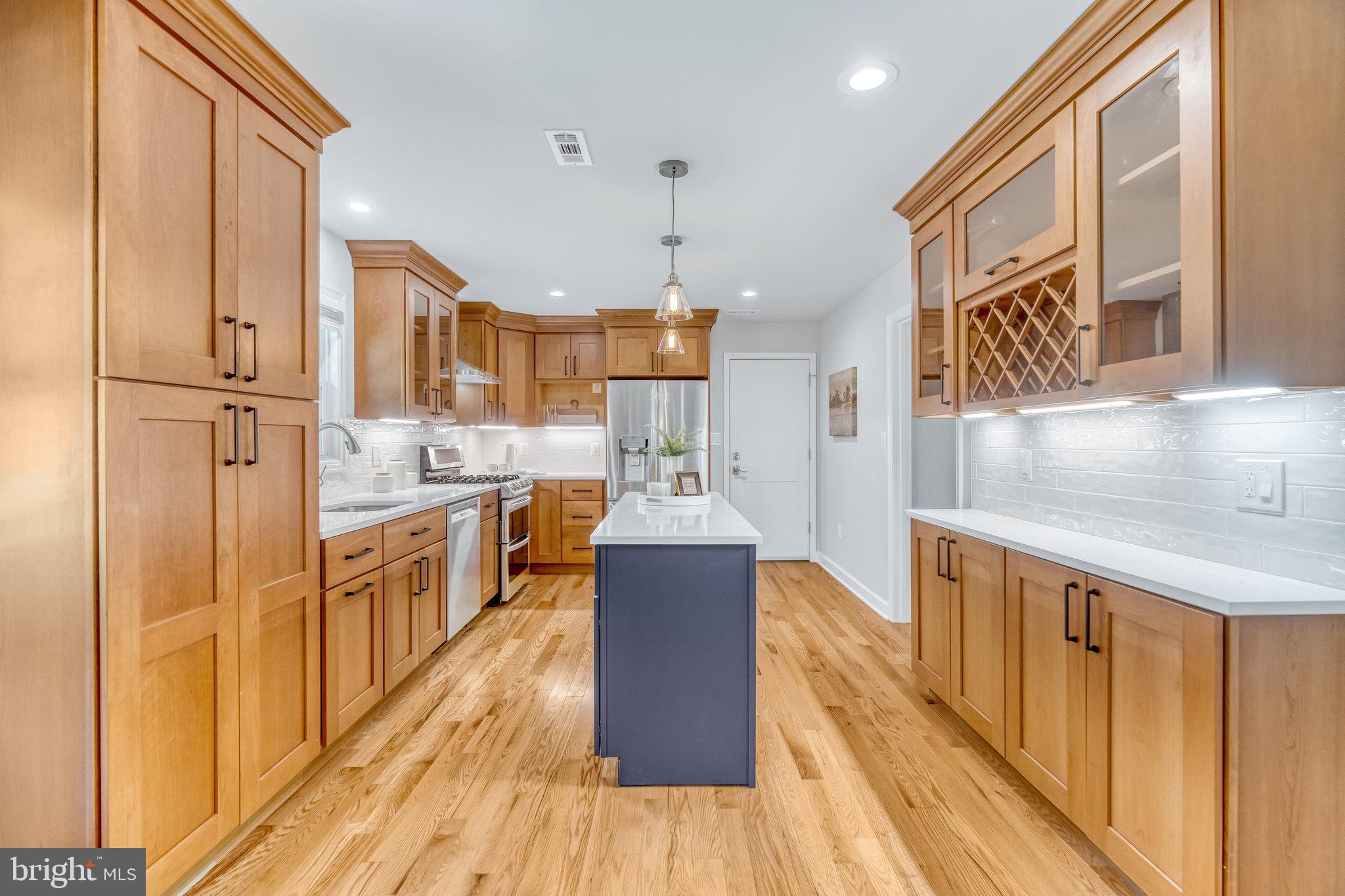 MC LEAN HUNT - Residential