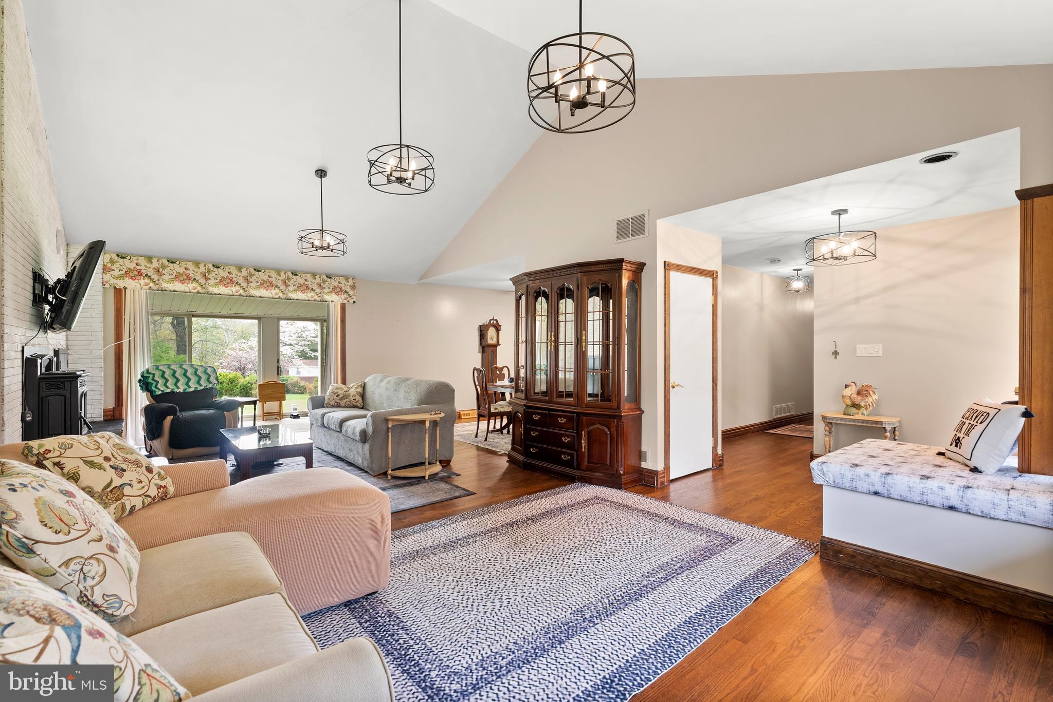 BROOKNOLL - Residential