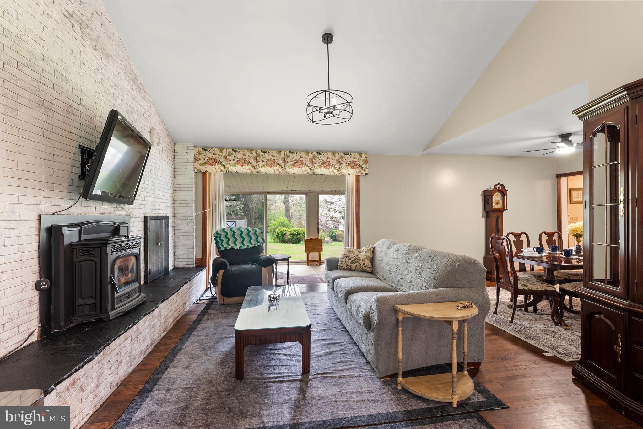 BROOKNOLL - Residential