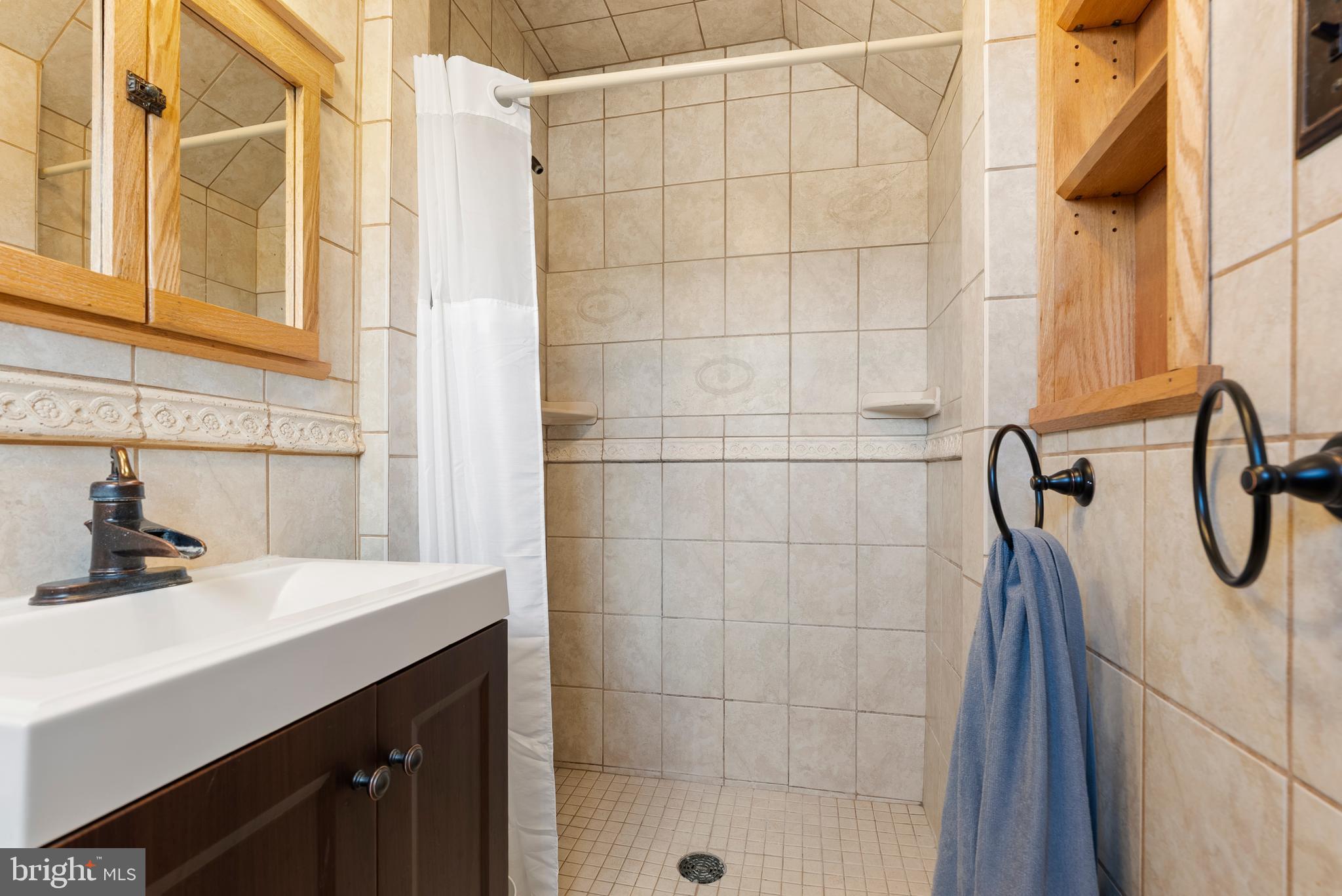 BROOKNOLL - Residential