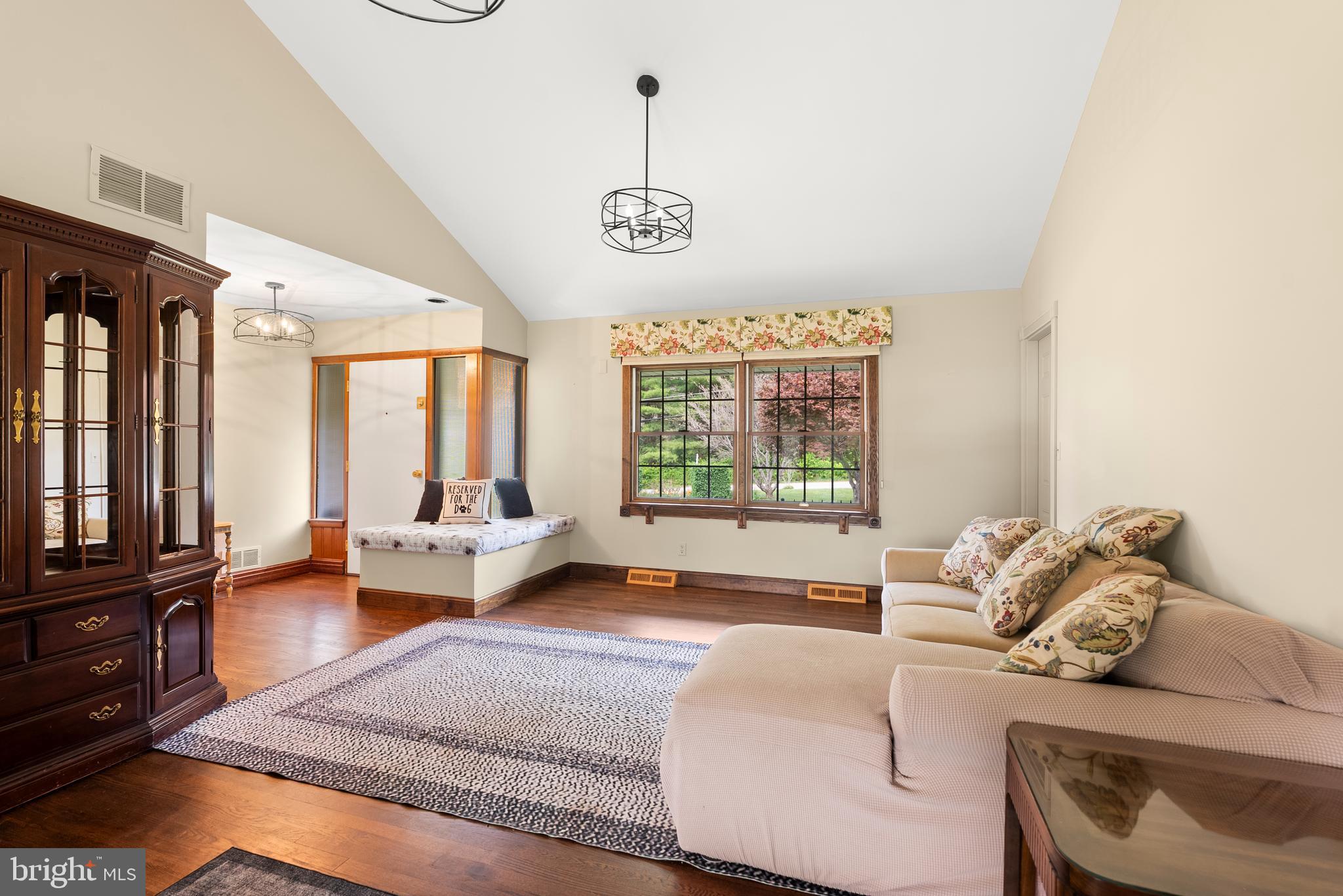 BROOKNOLL - Residential