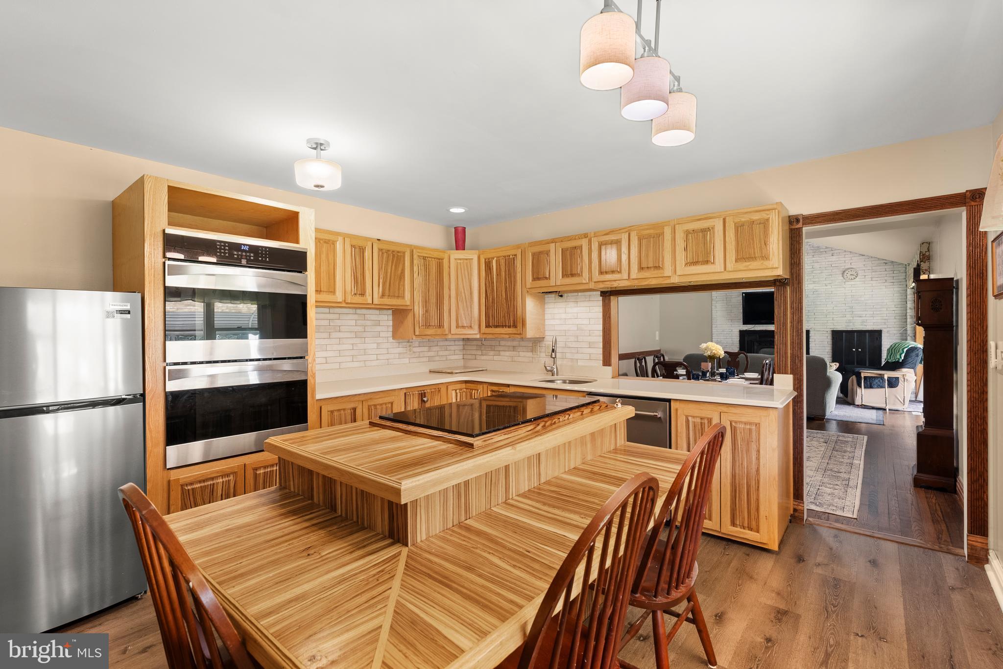 BROOKNOLL - Residential