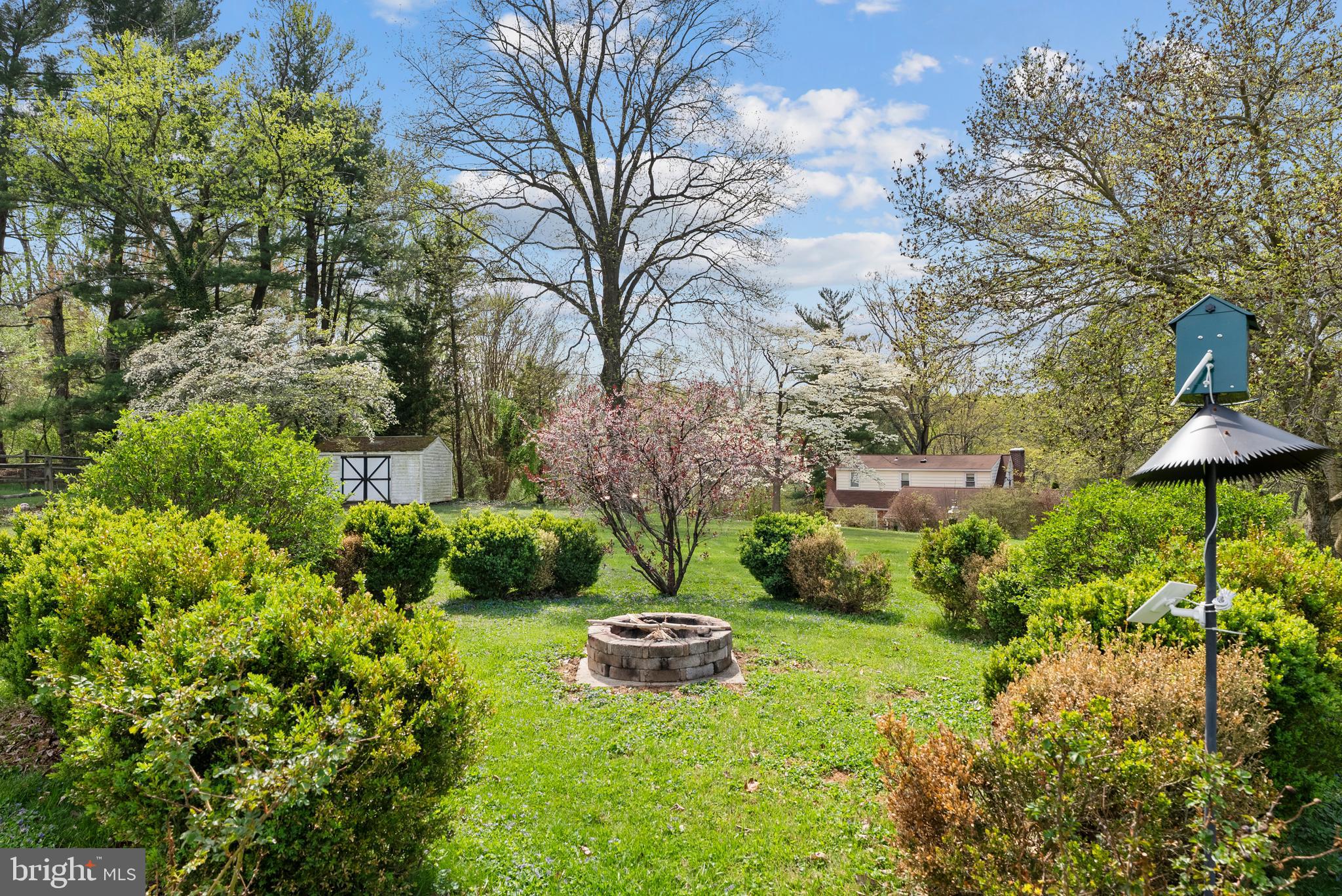 BROOKNOLL - Residential