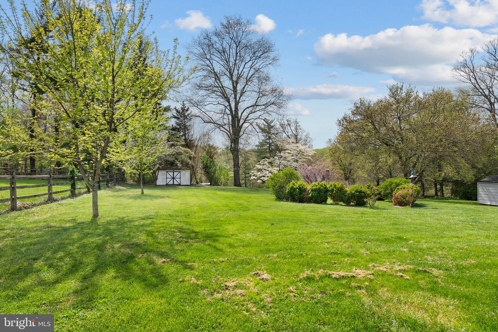 BROOKNOLL - Residential