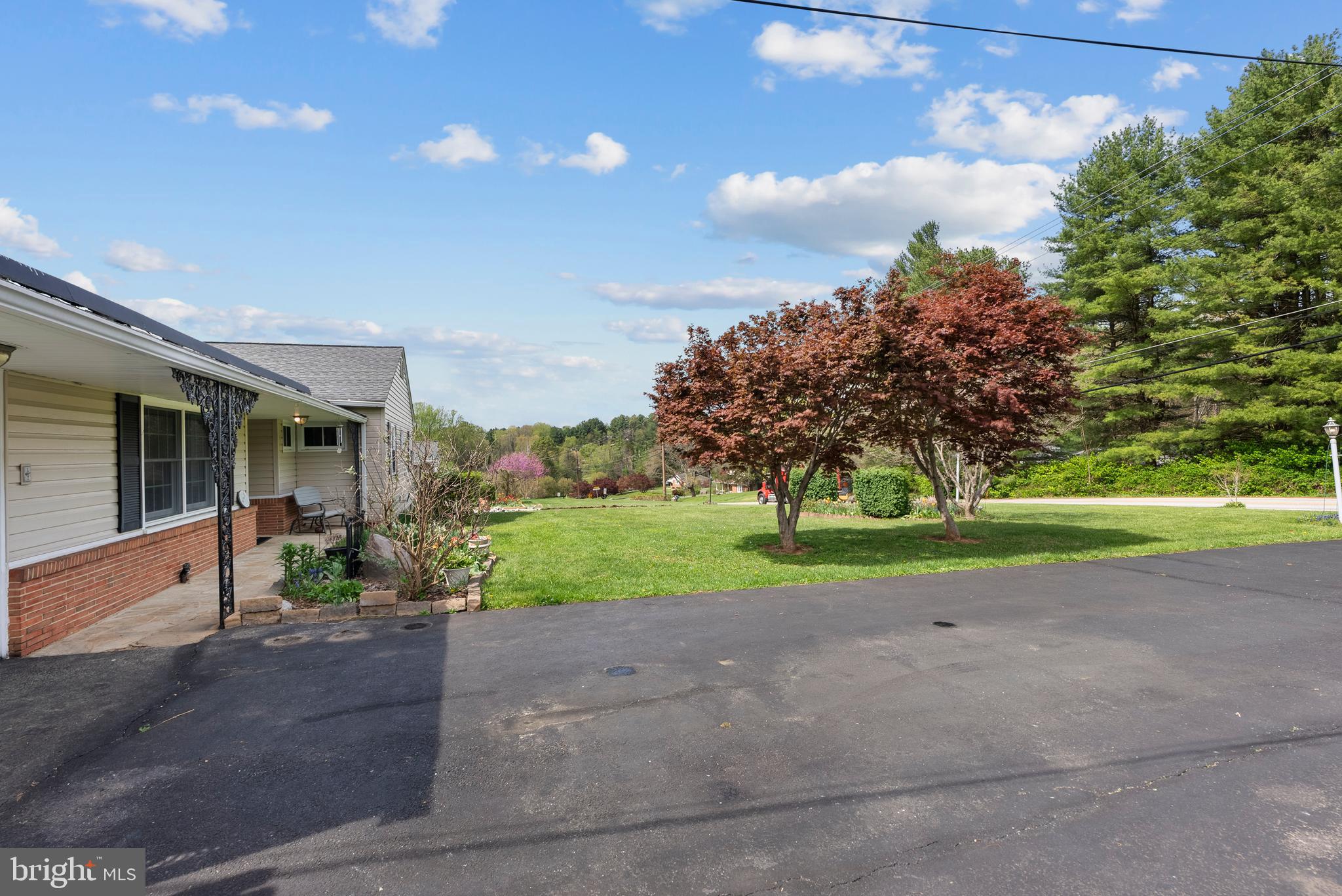 BROOKNOLL - Residential