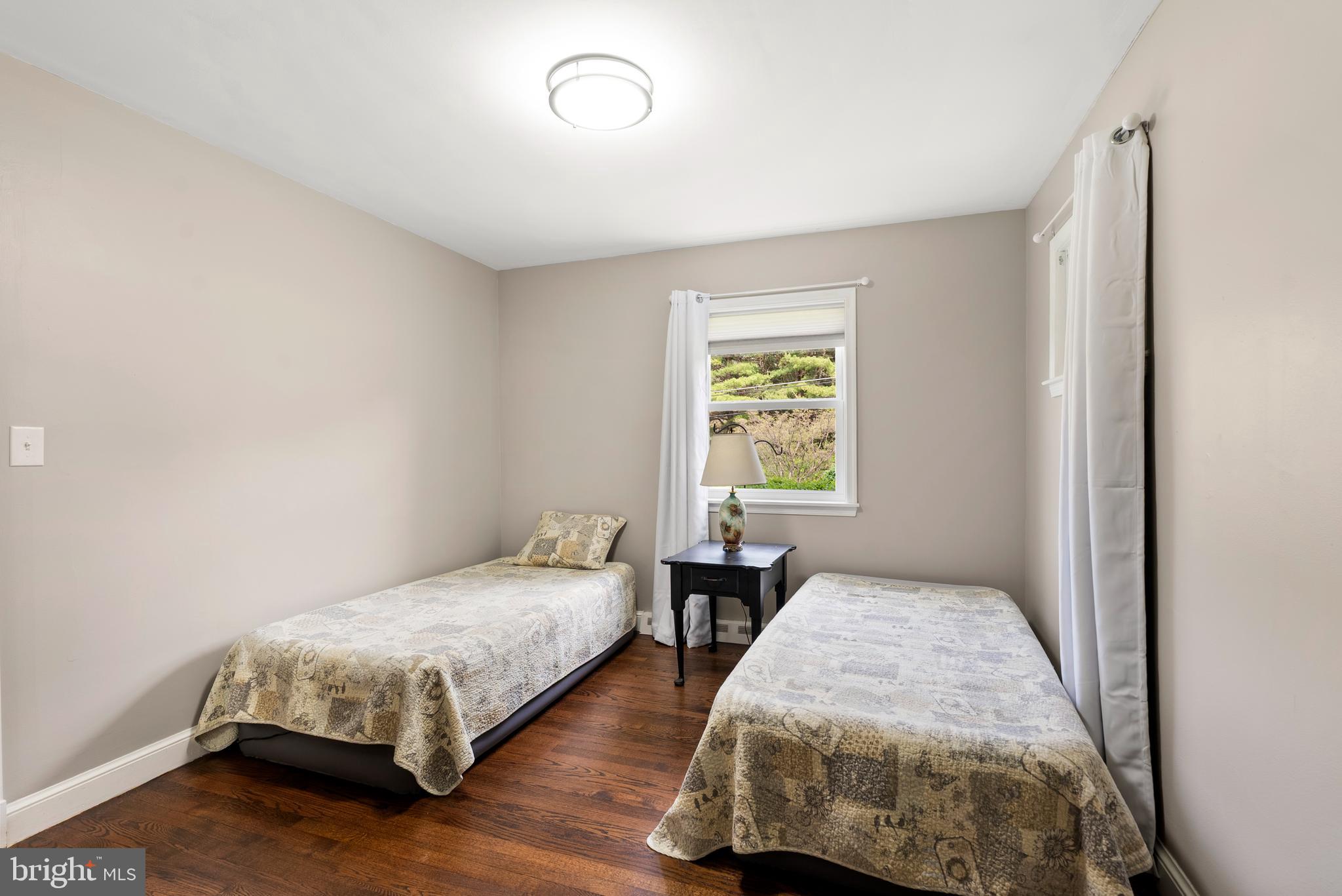 BROOKNOLL - Residential