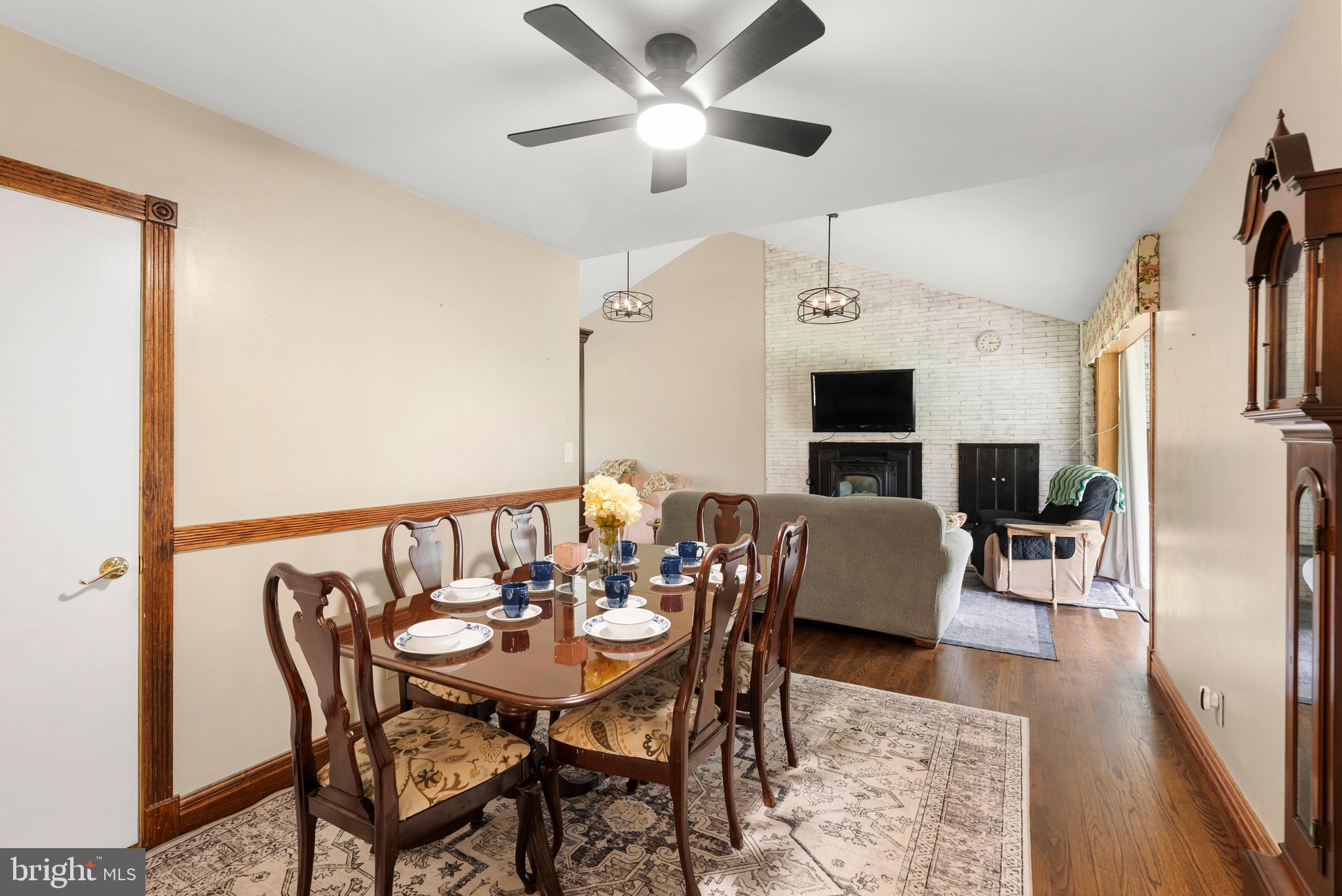 BROOKNOLL - Residential