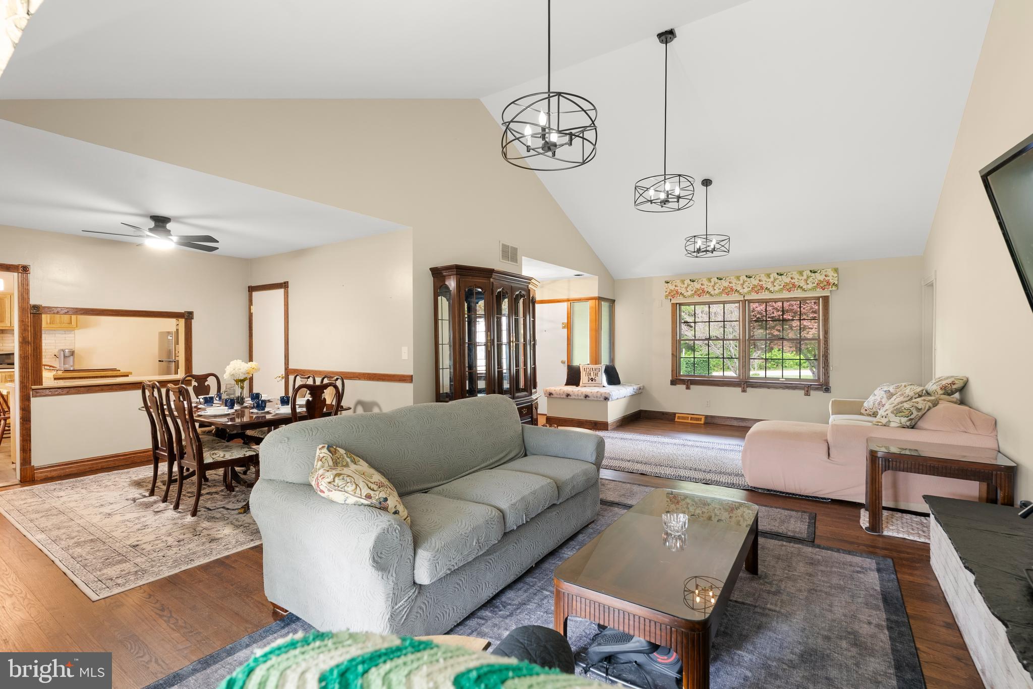 BROOKNOLL - Residential