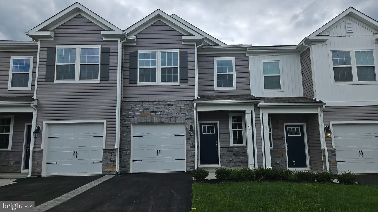 Westampton, New Jersey 08060, United States, 3 Bedrooms Bedrooms, ,3 BathroomsBathrooms,Residential,Active,121168