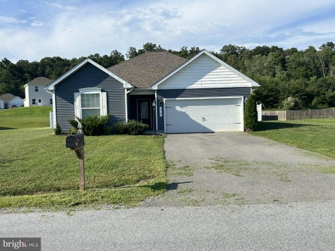 Homes For Sale - 89 Rappahannock Run<br/> Berkeley County, FALLING WATERS, WV 25419