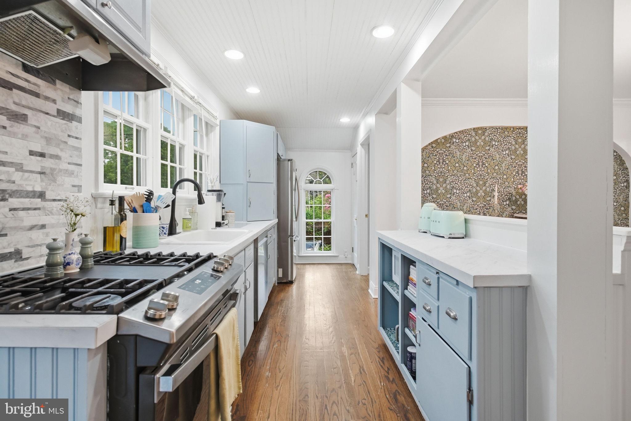 PENN WYNNE - Residential