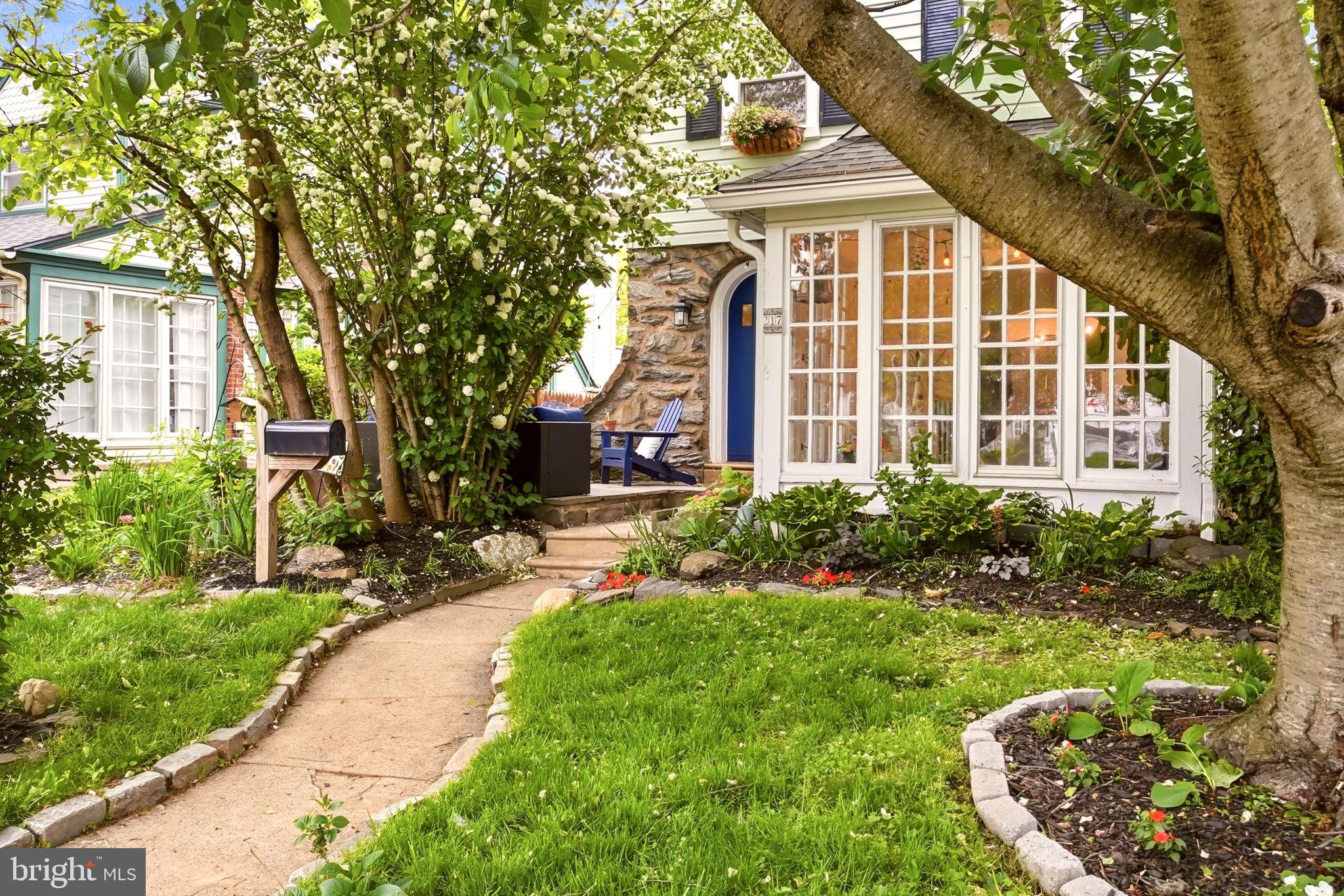 PENN WYNNE - Residential