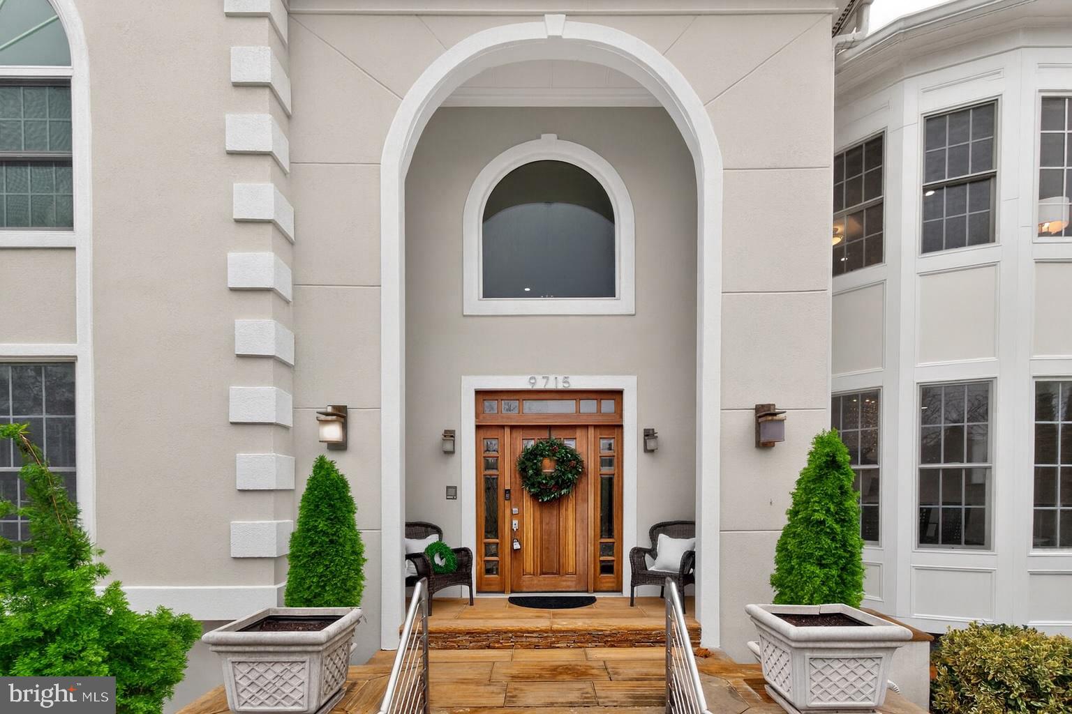 9715 SINGLETON DRIVE