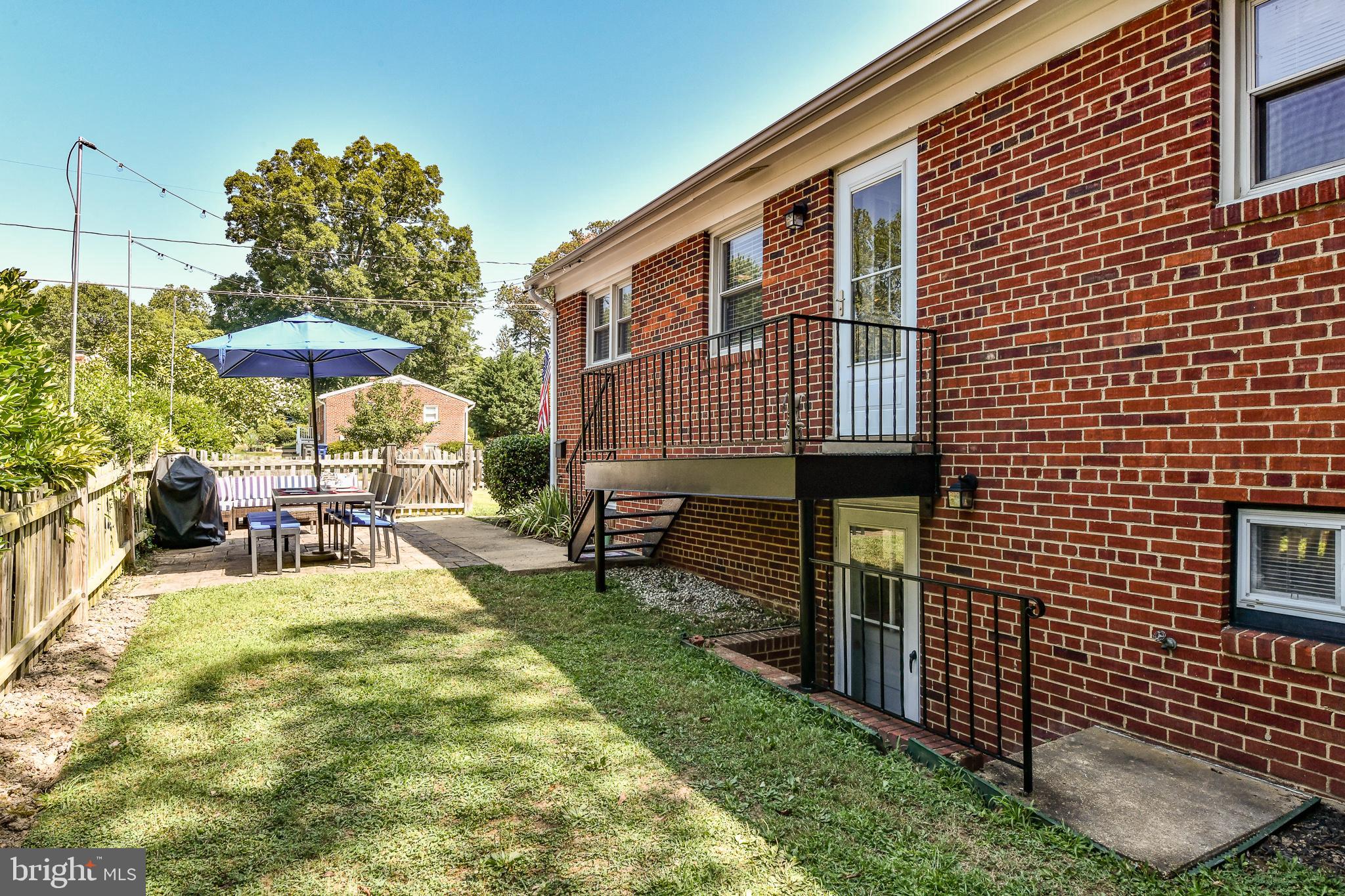 WOODCREST - Residential Lease