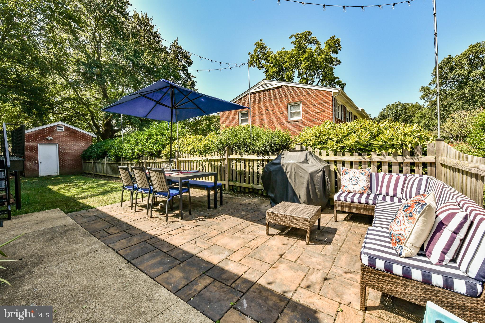 WOODCREST - Residential Lease