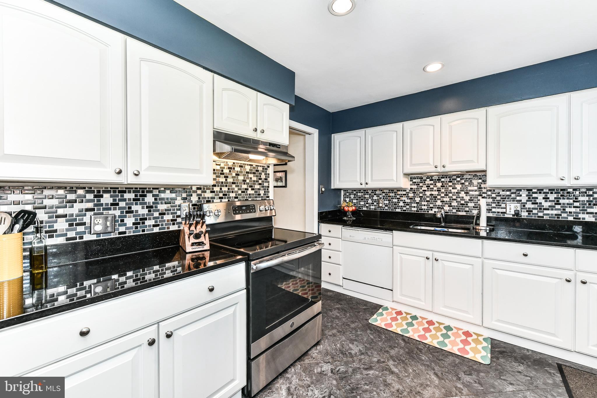 WOODCREST - Residential Lease