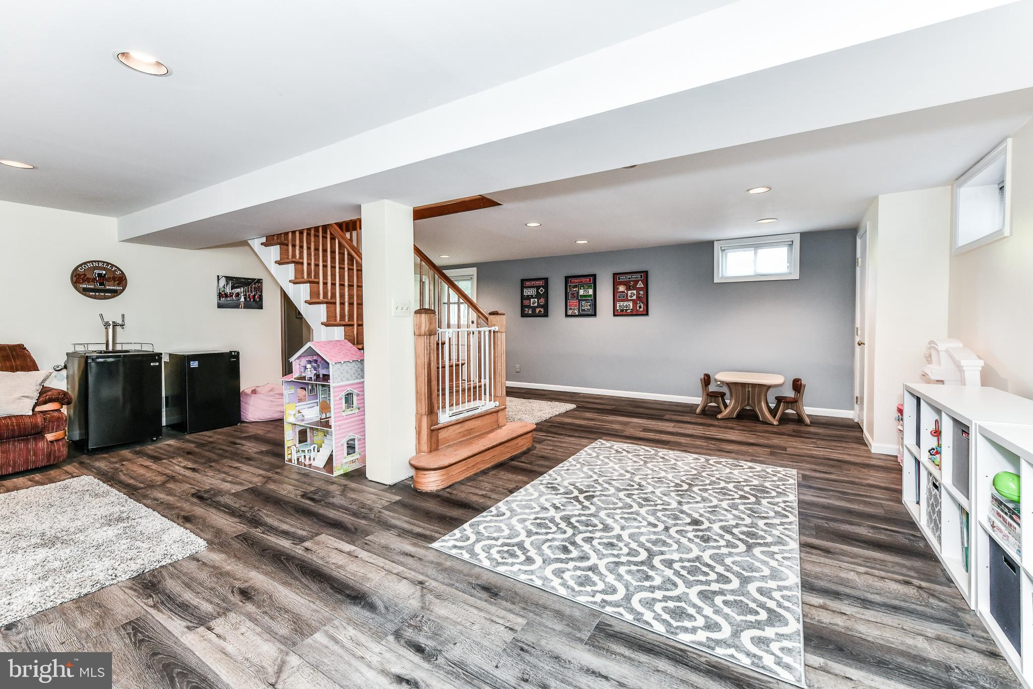 WOODCREST - Residential Lease