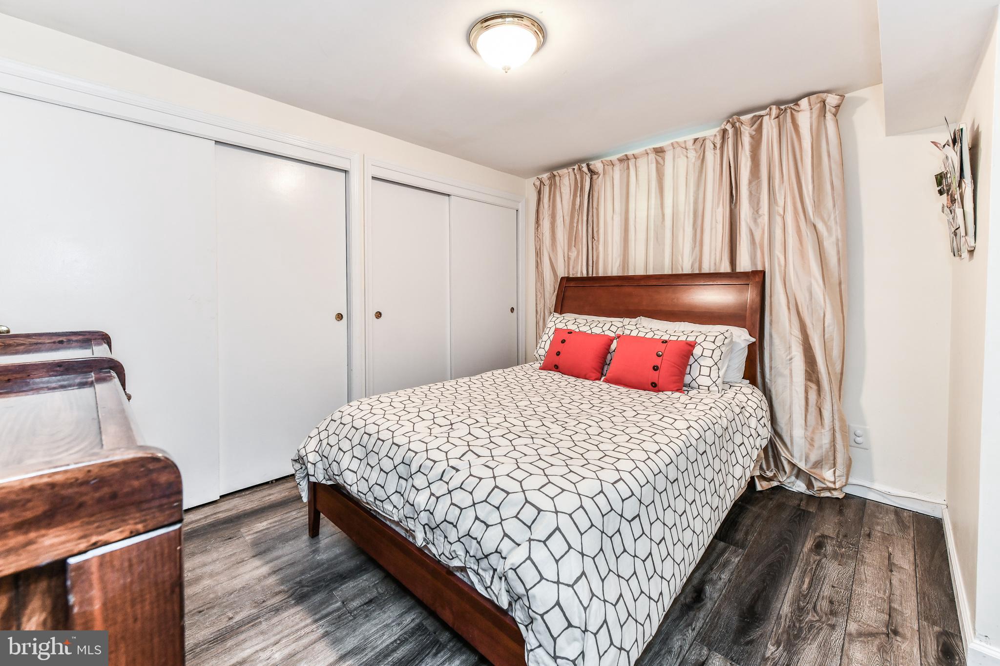 WOODCREST - Residential Lease