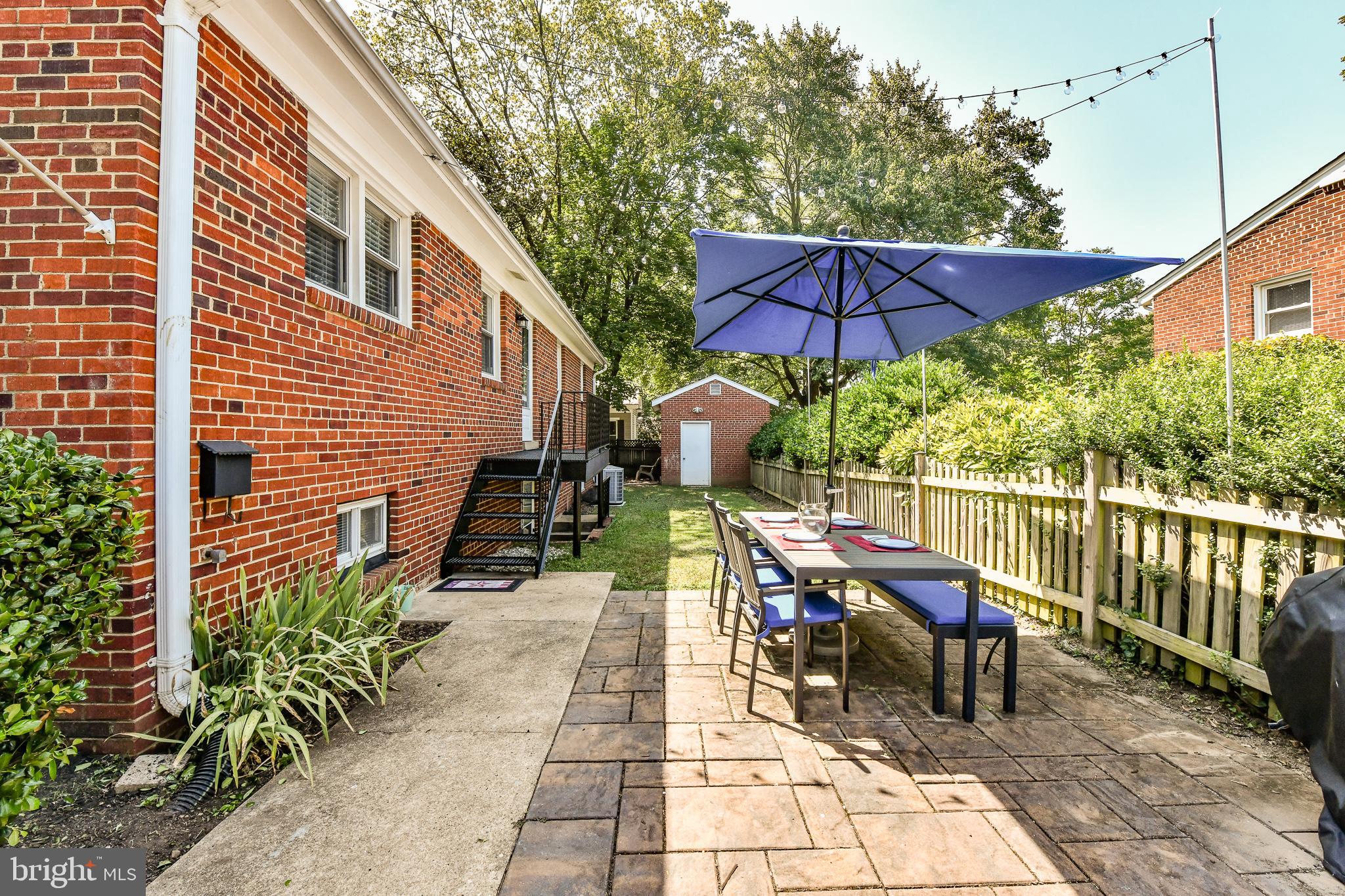 WOODCREST - Residential Lease