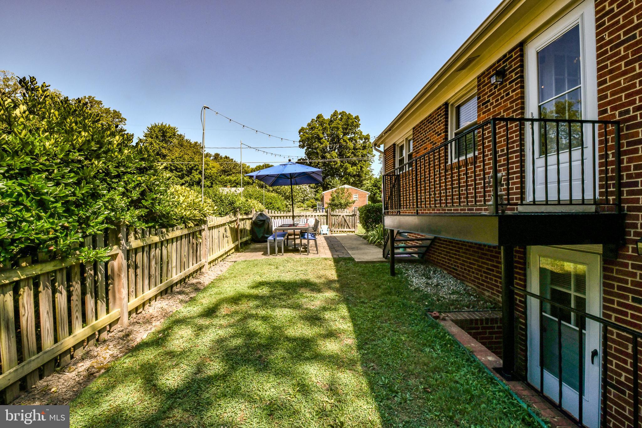 WOODCREST - Residential Lease