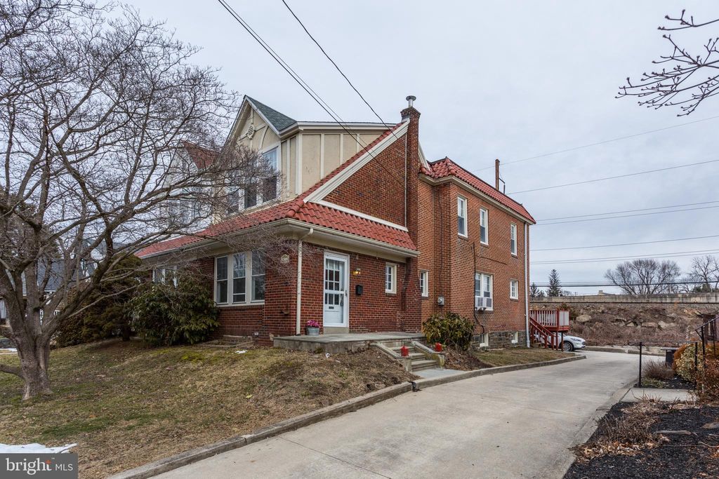 Photo of 2471 Wynnefield Drive, HAVERTOWN, PA 19083 (MLS # PADE2107754)